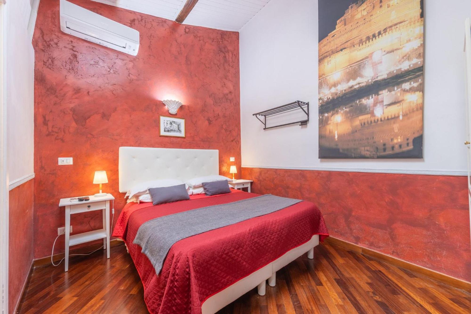 Room In Bb - Skylight Double Room In History House Roma Ngoại thất bức ảnh
